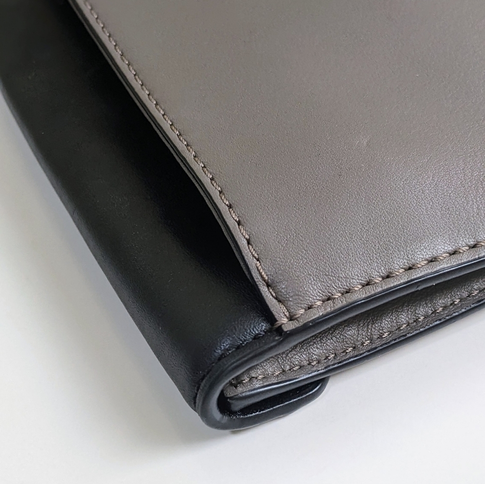Michael Kors Evening Envelope Clutch Shoulder Handbag w/Chain.   Leather - Picture 10 of 14